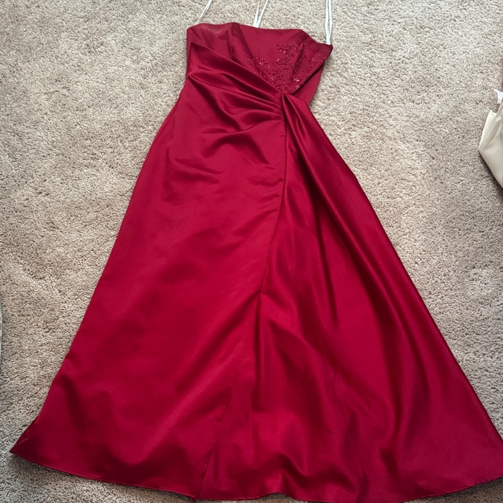 David’s Bridal Elegant Red Evening Gown
